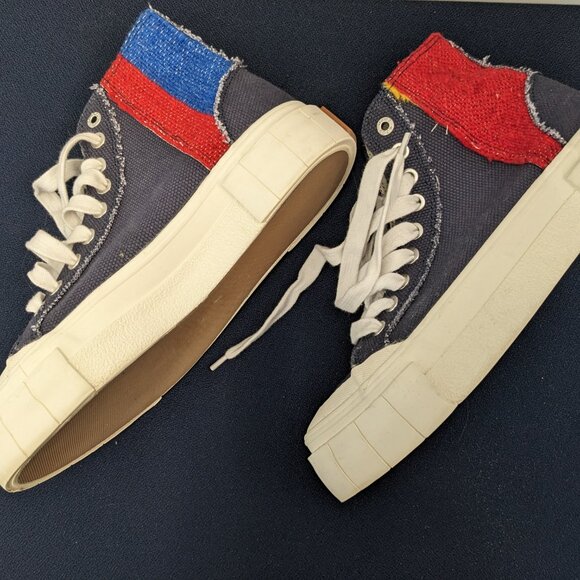 Good News Unisex Sneakers - Picture 10 of 13